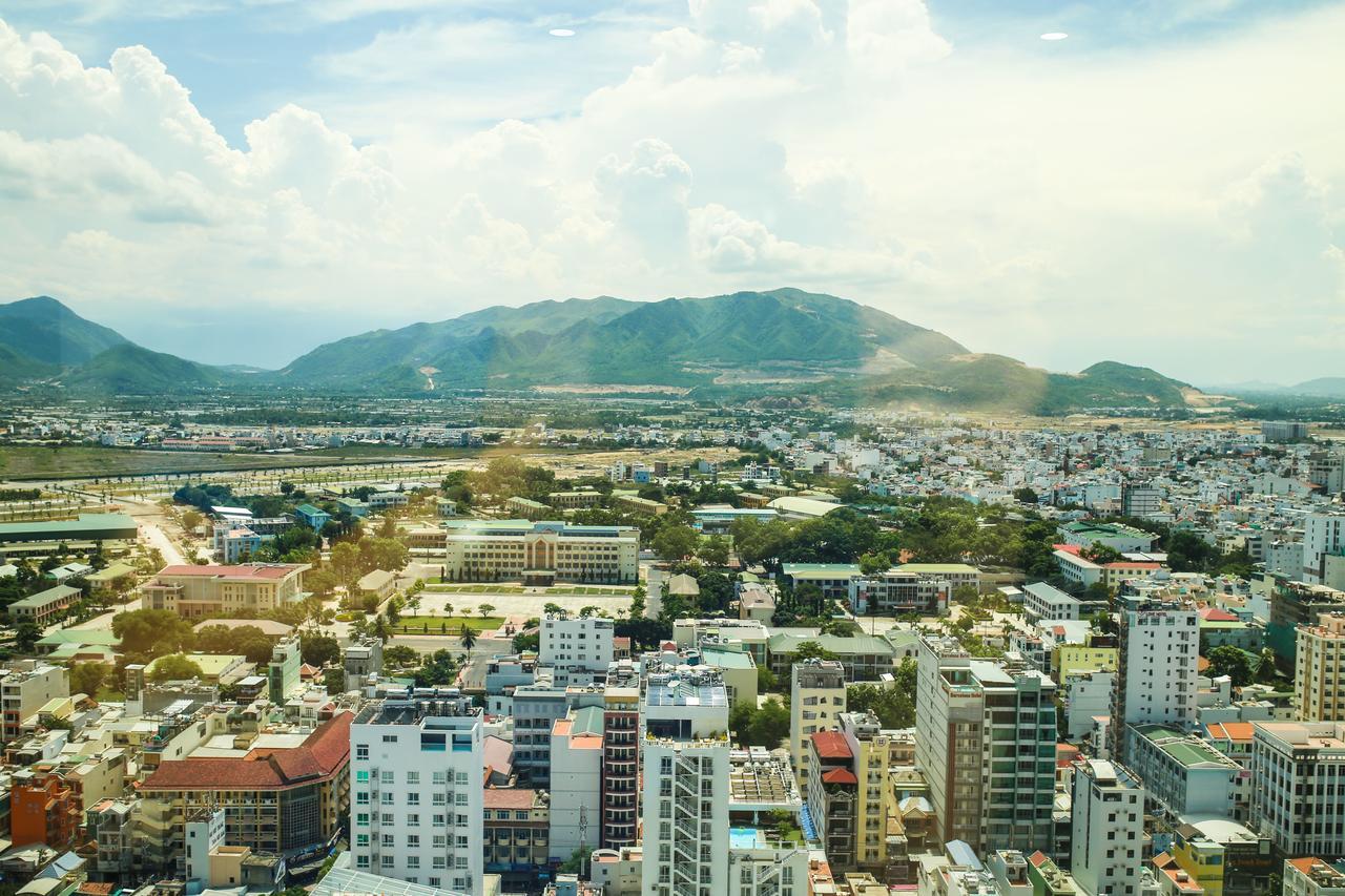 Gold Ocean Apartment Nha Trang Extérieur photo